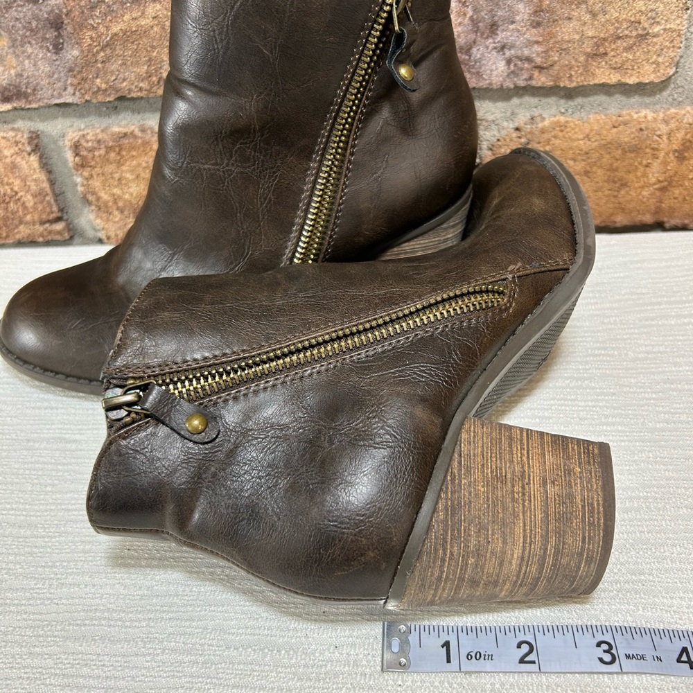 DIBA Brown Faux-Leather Ankle Boots - Picture 12 of 12
